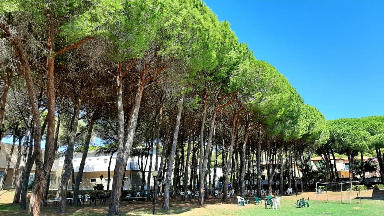 San Giuseppe Casa Per Ferie Quercianella Exterior foto