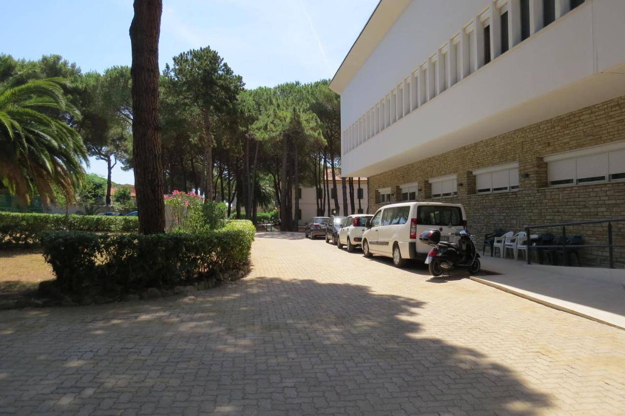 San Giuseppe Casa Per Ferie Quercianella Exterior foto