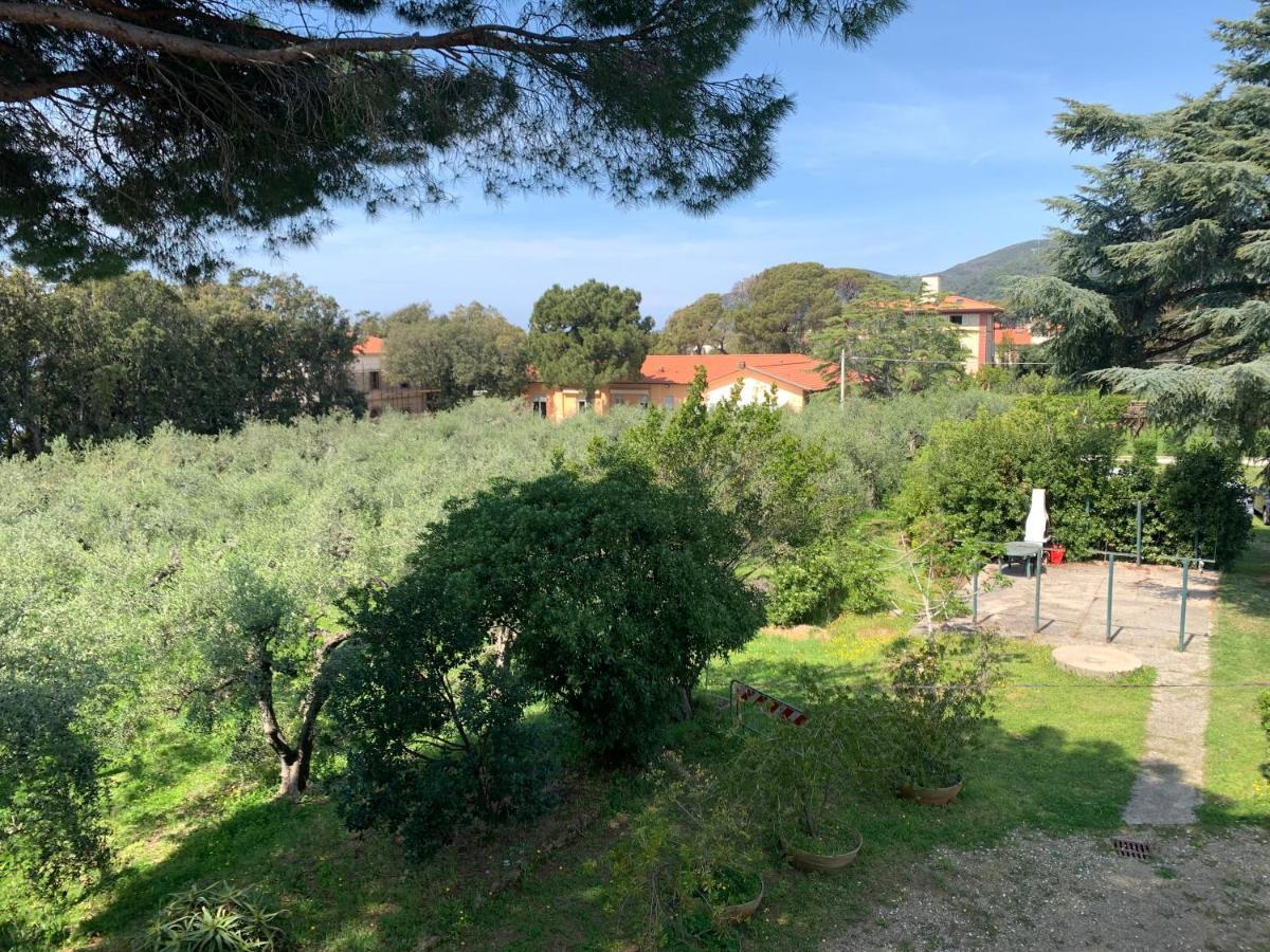 San Giuseppe Casa Per Ferie Quercianella Exterior foto